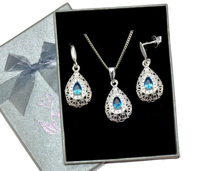 480/80  komplet srebrny łezki z cyrkoniami jasnoniebieskimi
