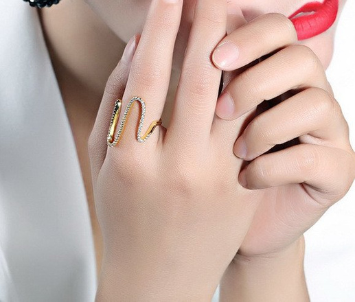 p599/710PIERŚCIONEK obrączka Z CYRKONIAMI