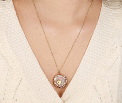 1587 naszyjnik złoty z grawerem stal szlachetna serce puzderko z cyrkoniami