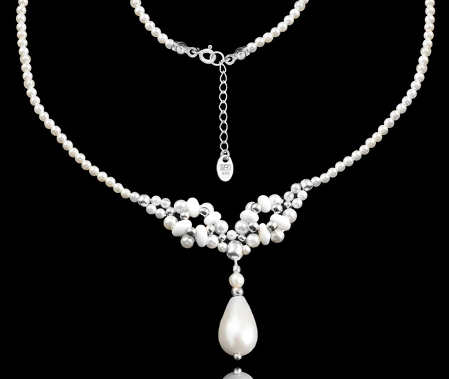 1507 naszyjnik srebrny z perełkami ślubny