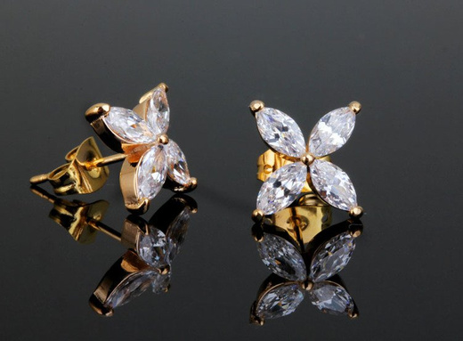 Kol 599/634 KOLCZYKI kwiatuszki wysadzane cyrkoniami, złote