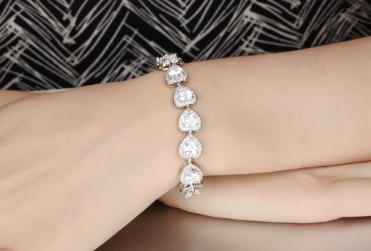 BR599/477 srebrna, CYRKONIE BRANSOLETKA 18 cm serduszka