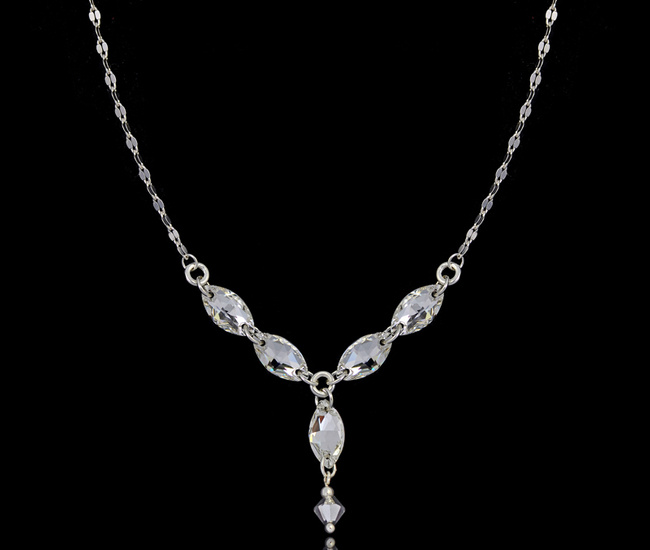 1300 naszyjnik srebrny 925 kryształowy na ślub