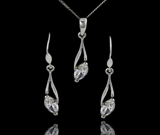 480/222 komplet srebrny z owalną cyrkonią