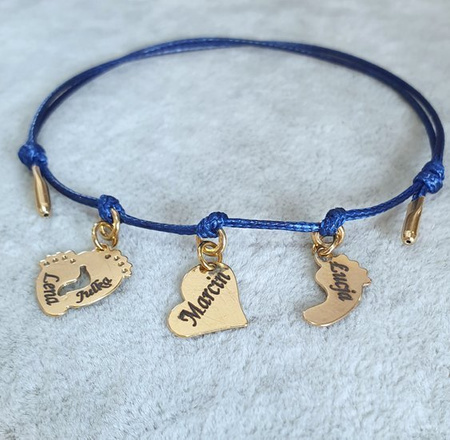 1042 BRANSOLETKA Z GRAWEREM złota na sznureczku serce stópki